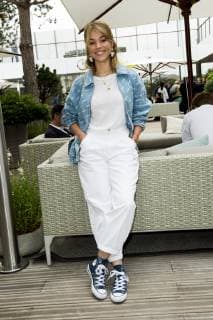 Alice Isaaz CELEBRITES : Internationaux de France 2019 Roland Garros - Village - 03 06 2019 JBAutissier Panoramic 