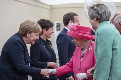 News Bilder des Tages . 05 06 2019. Portsmouth, United Kingdom. Queen Elizabeth II , US President Donald Trump, wife Melania and UK Prime Minister Theresa May attend the D-Day 75 Commemorations in Portsmouth, United Kingdom.  xPoolx xi-Imagesx IIM-19764-0036