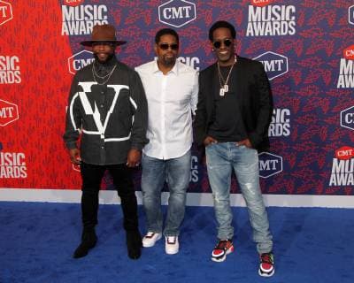 Artists Boys II Men arrives for the 2019 CMT Music Awards on June 5, 2019 at the Bridgestone Arena in Nashville, Tennessee.  NAS20190605115 JOHNxSOMMERSxII