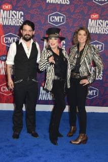 05 June 2019 - Nashville, Tennessee - Shooter Jennings, Tanya Tucker, Brandi Carlile. 2019 CMT Music Awards held at Bridgestone Arena. Photo Credit: Dara-Michelle Farr AdMedia 240482 2019-06-05 TN Nashville Etats-Unis  Copyright: xAdMediax STAR_240482_074