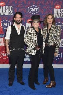 05 June 2019 - Nashville, Tennessee - Shooter Jennings, Tanya Tucker, Brandi Carlile. 2019 CMT Music Awards held at Bridgestone Arena. Photo Credit: Dara-Michelle Farr AdMedia 240482 2019-06-05 TN Nashville Etats-Unis  Copyright: xAdMediax STAR_240482_084
