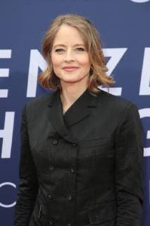 HOLLYWOOD, CA - JUNE 6: Jodie Foster at the AFI Life Achievement Award: A Tribute To Denzel Washington at the Dolby Theatre in Hollywood, California on June 6, 2019. Copyright: xFayexSadoux