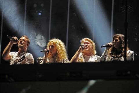 07 June 2019 - Nashville, Tennessee - Little Big Town. Karen Fairchild. Kimberly Schlapman. Phillip Sweet. Jimi Westbrook.2019 CMA Music Fest Nightly Concert held at Nissan Stadium. Photo Credit: Frederick Breedon AdMedia 241034 2019-06-07 Tennessee Nashville Etats-Unis  Copyright: xAdMediax STAR_241034_049