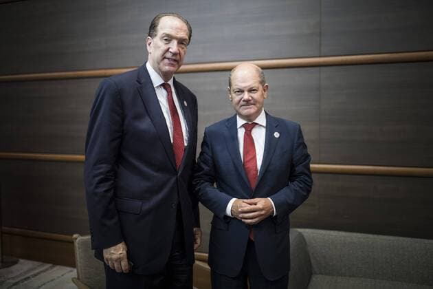 Federal Finance Minister Olaf Scholz R , SPD, meets with David Malpass L , President of the World Bank, for talks in Fukuoka, 08 06 2019 Scholz travels to Fukuoka for the meeting of G20 finance ministers and central bank governors Fukuoka Japan Copyright: xFlorianxGaertnerx