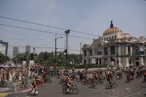 Hundreds of cyclists participate in the 14th Nudist Round of the Mexican capital, organized by the global collective World Naked Bike Ride (WNBR), in Mexico City, Mexico, 08 June 2019. Hundreds of naked bikers circulated this Saturday through downtown Mexico City to stage their fragility in front of car drivers and demand more respect and road safety for bicycles and pedestrians. Cyclists circulate naked in Mexico City demanding road safety !ACHTUNG: NUR REDAKTIONELLE NUTZUNG!  Copyright: xSashenkaxGutierrezx AME1606 20190608-636956259384463426