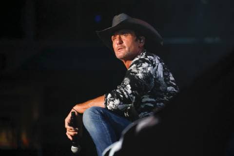 08 June 2019 - Nashville, Tennessee - Tim McGraw. 2019 CMA Music Fest Nightly Concert held at Nissan Stadium. Photo Credit: Frederick Breedon AdMedia 241502 2019-06-09 Tennessee Nashville Etats-Unis  Copyright: xAdMediax STAR_241502_010