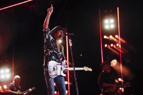 08 June 2019 - Nashville, Tennessee - Tim McGraw. 2019 CMA Music Fest Nightly Concert held at Nissan Stadium. Photo Credit: Frederick Breedon AdMedia 241502 2019-06-09 Tennessee Nashville Etats-Unis  Copyright: xAdMediax STAR_241502_011