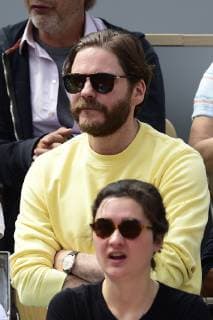 Daniel Bruhl CELEBRITES : Internationaux de France 2019 Roland Garros - Finale Hommes - 09 06 2019 JBAutissier Panoramic 