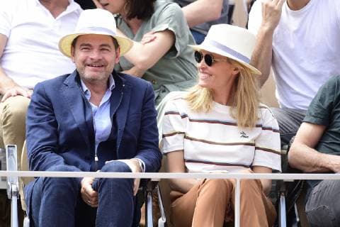 Clovis Cornillac et sa femme Lilou Fogli CELEBRITES : Internationaux de France 2019 Roland Garros - Finale Hommes - 09 06 2019 JBAutissier Panoramic 