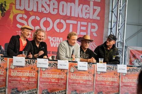 Press conference on the music festival and motor sports festival Werner Das Rennen 2019 Rötger Brösel Feldmann, Holger Hüber, Grüner Wacken Open Air WOA and organiser Werner Rennen, Bastian Ohrtmann, project manager Werner Rennen, Konny Reimann, emigrant, Protagonist and racing driver