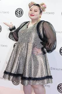 June 15, 2019 - Tokyo, Japan - Japanese comedian Naomi Watanabe poses for the cameras during a photo-call during the Beautycon Tokyo festival at Belle Salle Shibuya Garden. The Beautycon is a grand-scale beauty festival based on the concept of Planet Beautycon launched in Los Angeles California in 2014. The festival is held for the first time in Japan from June 15 to 16. Tokyo Japan - ZUMAm191 20190615_zap_m191_043 Copyright: xRodrigoxReyesxMarinx