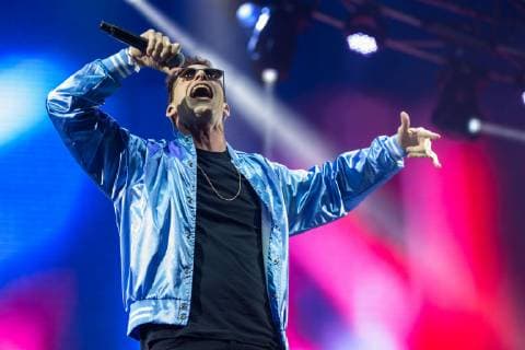 June 16, 2019 - Manchester, Tennessee, U.S - ANDY SAMBERG of The Lonely Island during the Bonnaroo Music + Arts Festival in Manchester, Tennessee Manchester U.S. - ZUMAs135 20190616_zap_s135_002 Copyright: xDanielxDeSloverx