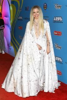STUDIO CITY, CALIFORNIA - JUNE 16: Avril Lavigne attends the 2019 Radio Disney Music Awards at CBS Studios - Radford on June 16, 2019 in Studio City, California. Photo: imageSPACE MediaPunch Copyright: ximageSPACEx