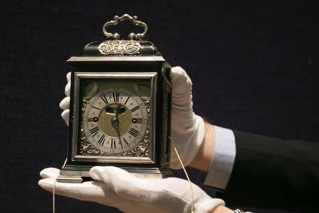 Entertainment Themen der Woche KW25 News Bilder des Tages June 17, 2019 - London, United Kingdom - The King William & Queen Mary Royal Tompion table clock made by master clockmaker Thomas Tompion for Queen Mary II in 1693, one of the most valuable clocks featured in the World s Most valuable clocks from the Clive Collection and is expected to fetch in excess of GBP 2,000,000 is to appear at auction at Bonhams New Bond Street in London. London United Kingdom - ZUMAs197 20190617_zaa_s197_083 Copyright: xAmerxGhazzalx