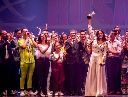 June 19, 2019 - 19 june 2019 (Malaga) The singer RosaloÂ­a receives the Performing Arts Award Antonio Banderas from the MalagueoÂ±o actor in the Cervantes Theatre in Malaga, organized by the school Esaem. Antonio Banderas who was accompanied by his girlfriend Nicole Kimpel.After the award the actor invited the young artist to sleep and dine at his house in Malaga - ZUMAc161 20190619_zap_c161_006 Copyright: xLorenzoxCarnerox