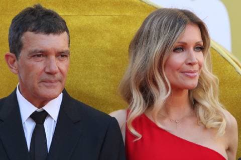 June 19, 2019 - 19 june 2019 (Malaga) The singer RosaloÂ­a receives the Performing Arts Award Antonio Banderas from the MalagueoÂ±o actor in the Cervantes Theatre in Malaga, organized by the school Esaem. Antonio Banderas who was accompanied by his girlfriend Nicole Kimpel.After the award the actor invited the young artist to sleep and dine at his house in Malaga - ZUMAc161 20190619_zap_c161_026 Copyright: xLorenzoxCarnerox