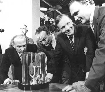 July 28, 1969 - Florida, U.S. - Apollo 11 astronauts, (left to right) Edwin E. Aldrin Jr., Lunar Module pilot; Michael Collins, Command Module pilot; and Neil A. Armstrong, commander, are showing a two-pound Moon rock to Frank Taylor, director of the Smithsonian Institute in Washington D.C. The rock was picked up from the Moon s surface during the Extra Vehicular Activity (EVA) of Aldrin and Armstrong following man s first Moon landing and was was presented to the Institute for display in the Art and Industries Building. The Apollo 11 mission, launched from the Kennedy Space Center, Florida via the Marshall Space Flight Center (MSFC) developed Saturn V launch vehicle on July 16, 1969 and safely returned to Earth on July 24, 1969. With the success of Apollo 11, the national objective to land men on the Moon and return them safely to Earth - ZUMAz03_ 19690728_sha_z03_456 Copyright: xNASAx
