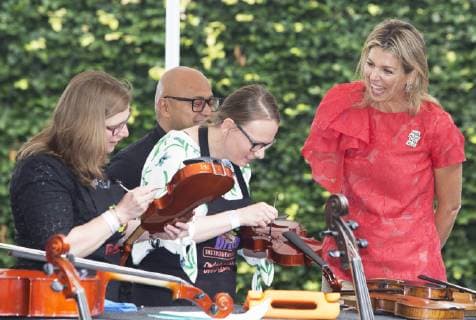 20-06-2019 Drenthe Queen Maxima during the signing of the local music agreement of ‘’More Music in the Classroom’’ and the mobile workshop of the Leerorkest instrumentendepot in Hoogeveen.  Copyright: xPPEx