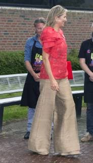20-06-2019 Drenthe Queen Maxima during the signing of the local music agreement of ‘’More Music in the Classroom’’ and the mobile workshop of the Leerorkest instrumentendepot in Hoogeveen.  Copyright: xPPEx