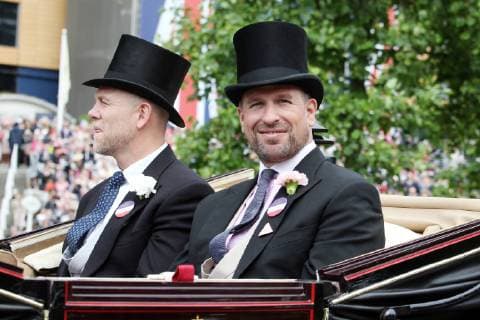 20 06 2019, Ascot, Windsor, GBR Portrait of Peter Phillips right and Mike Tindall Ascot racecourse Phillips, Tindall, Portrait, Portraet, Royals 190620D483ROYAL ASCOT JPG