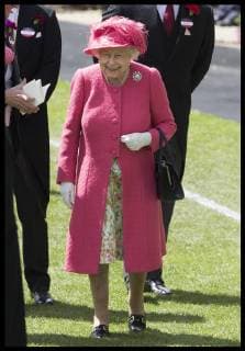 . 21 06 2019. Ascot , United Kingdom. Queen Elizabeth II arriving on day four of Royal Ascot , United Kingdom.  xStephenxLockx xi-Imagesx IIM-19830-0042
