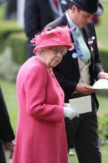 . 21 06 2019. Ascot , United Kingdom. Queen Elizabeth II on day four of Royal Ascot , United Kingdom.  xStephenxLockx xi-Imagesx IIM-19830-0053
