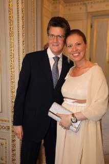 Gold medal awarded by Kennedy Center Vienna, Albertina, 21 06 2019 Georg GÜRTLER with Mrs. Eva
