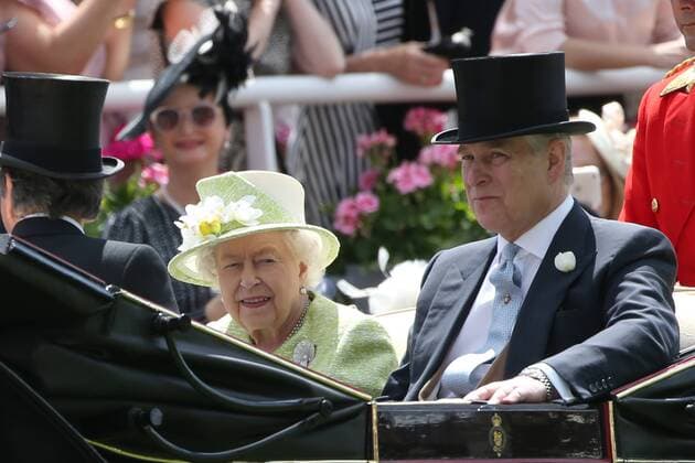 Queen Elizabeth II and Prince Andrew, Duke of York arrive by carriage on day 5 of Royal Ascot at Ascot Racecourse in Berkshire, England. JUNE 22nd 2019  MTXx192264