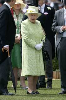 Queen Elizabeth II attends day 5 of Royal Ascot at Ascot Racecourse in Berkshire, England. JUNE 22nd 2019  MTXx192264