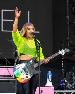 June 21, 2019 - Chicago, Illinois, U.S - LINDSAY ELL during the LakeShake Country Music Festival in Chicago, Illinois Chicago U.S. - ZUMAs135 20190621_zap_s135_059 Copyright: xDanielxDeSloverx