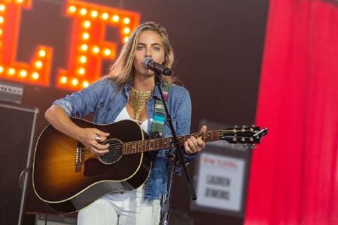 June 23, 2019 - Chicago, Illinois, U.S - LAUREN JENKINS during the LakeShake Country Music Festival in Chicago, Illinois Chicago U.S. - ZUMAs135 20190623_zap_s135_037 Copyright: xDanielxDeSloverx