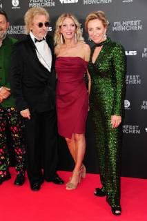 Thomas Gottschalk and Karina Mroß with Diana Iljine at the opening of Filmfest München with the film premiere of The Art of Self Defense on 27 06 2019 in Munich Opening Opening of Filmfest München 2019