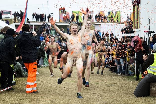 Roskilde Festival Noegenloeb 2019 thenakedrun will be held on Thursday, July 4, 2019 The route goes around in Dream City and is about 300 600 meters long It has varied a little, in the years it has been held It is no longer Roskilde Festival that stands for the event It is instead a number of camps in the so-called Dream City area, which handles the race, Roskilde Denmark,  Copyright: IdaxGuldb¾kxArentsen IdaxGuldbaekx COP200 spdk20190704-150326-L