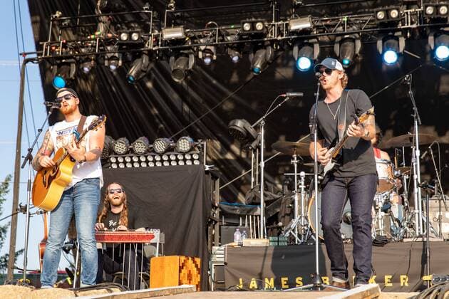 July 18, 2019 - Twin Lakes, Wisconsin, U.S - of James Barker Band during the Country Thunder Music Festival in Twin Lakes, Wisconsin Twin Lakes U.S. - ZUMAs135 20190718_zap_s135_020 Copyright: xDanielxDeSloverx