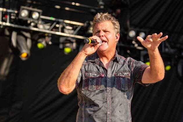 July 19, 2019 - Twin Lakes, Wisconsin, U.S - RICHIE MCDONALD of Lonestar during the Country Thunder Music Festival in Twin Lakes, Wisconsin Twin Lakes U.S. - ZUMAs135 20190719_zap_s135_037 Copyright: xDanielxDeSloverx