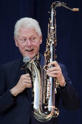 Entertainment Themen der Woche KW30 Bill Clinton Anders Wiklöf, billionaire businessman from Aland Islands arrange a free concert in Mariehamn every year in connection with his birthday. This year, former president Bill Clinton paid him a visit. Mariehamn, Aland, 2019-07-25 Mariehamn Finland x70255x *** Bill Clinton Anders Wiklöf, billionaire businessman from Aland Islands arrange a free concert in Mariehamn every year in connection with his birthday This year, former president Bill Clinton paid him a visit Mariehamn, Aland, 2019 07 25 Mariehamn Finland x70255x,  Copyright: xPontusxHöökx xTTx Bill Clinton visit Aland