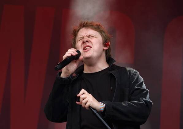 July 26, 2019, Oxford, United Kingdom: Lewis Capaldi performs on stage during the Truck Music Festival - Day One at Hall Farm, Steventon near Oxford. Oxford United Kingdom - ZUMAs197 20190726_zaa_s197_157 Copyright: xKeithxMayhewx
