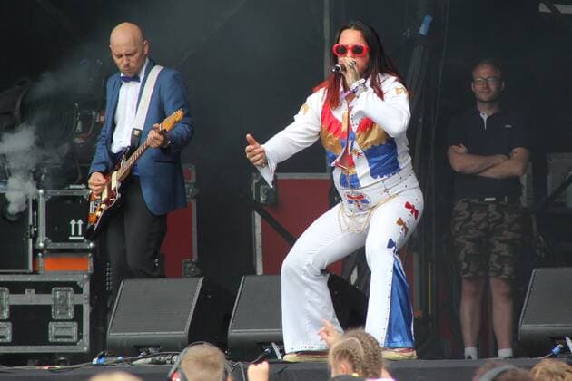 Elvana: Elvis Fronted Nirvana perform on the Castle Stage during Camp Bestival 2019 at Lulworth Castle in Dorset. JULY 26th 2019  GRGx192719