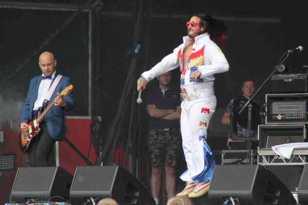 Elvana: Elvis Fronted Nirvana perform on the Castle Stage during Camp Bestival 2019 at Lulworth Castle in Dorset. JULY 26th 2019  GRGx192719
