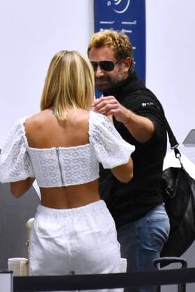 Irina Baeva und Gabriel Soto am Flughafen von Mexiko-Stadt Irina Baeva and Gabriel Soto in Mexico City Airport MEXICO CITY, MEXICO - AUGUST 1: Actor Gabriel Soto and his girlfriend actress Irina Baeva during the documenting luggage before boarding the plane to Cancun at Mexico City International Airport on August 1, 2019 in Mexico City, Mexico  Copyright: xx EYE3567