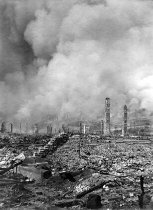 The last day of the fire following the San Francisco earthquake The last day of the fire following the San Francisco earthquake of 1906 Copyright: xPhoto12 AnnxRonanxPicturexLibraryx ARP18A27484