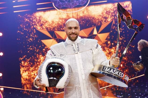 Max Mutzke as astronaut in the final of the live show The Masked Singer at the MMC Studios Cologne Ossendorf Cologne, 01 08 2019 Foto:xC.xHardtx xFuturexImage