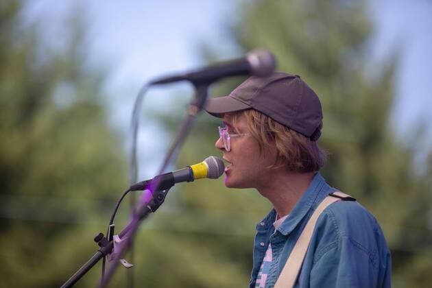 August 4, 2019, Happy Valley, Oregon, U.S: The Canadian band Nap Eyes vocalist Nigel Chapman performs at Pickathon Music festival in Happy Valley Oregon August 4, 2019. Happy Valley U.S. - ZUMAb190 20190804_znp_b190_032 Copyright: xNataliexBehringx