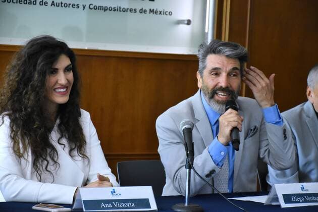 Diego Verdaguer Receives Recognition for his 50 years of musical career MEXICO CITY, MEXICO - AUGUST 7: Ana Victoria and Diego Verdaguer speaks during a press conference to announce the delivery of recognition for 50 years of artistic career to singer Diego Verdaguer at Mexico Society of Authors and Composers on August 7, 2019 in Mexico City, Mexico  Copyright: xx EYE5282