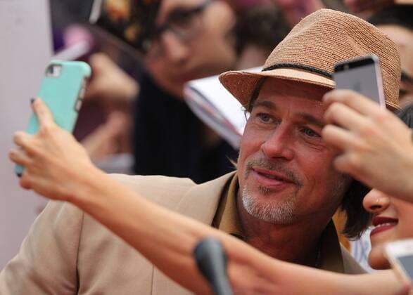 US actor Brad Pitt arrives to the red carpet of the film Once upon a time in Hollywood , by director Quentin Tarantino, in Mexico City, Mexico, 12 August 2019. One Upon a Time in Hollywood red carpet !ACHTUNG: NUR REDAKTIONELLE NUTZUNG!  Copyright: xMarioxGuzmánx AME6600 20190813-637012627595956928