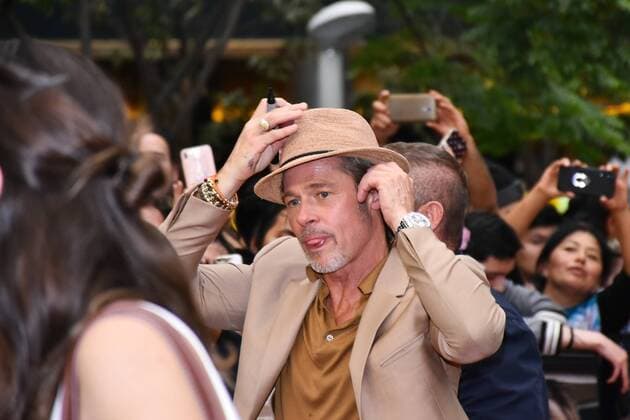 Once Upon a Time in Hollywood film premiere in Mexico MEXICO CITY, MEXICO - AUGUST 12: American Actor Brad Pitt sign autographs to fans during the Once Upon a Time in Hollywood film premiere at Toreo Parque Central on August 12, 2019 in Mexico City Mexico  Copyright: xCarlosxTischlerx EYE8121