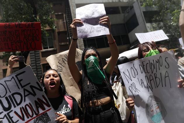 Women protest at the headquarters of the Public Security and Attorney General against sexual abuse committed by the Police in Mexico City, Mexico, 12 August 2019. Women protest against sexual abuse committed by Police !ACHTUNG: NUR REDAKTIONELLE NUTZUNG!  Copyright: xSashenkaxGutierrezx AME6530 20190813-637012826484387927