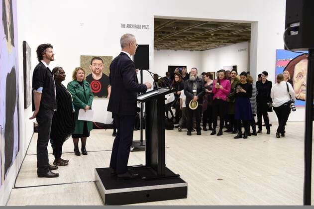 ARCHIBALD PEOPLE?S CHOICE AWARD, Director of the Art Gallery of NSW Michael Brand speaks during the announcement of the 2019 Archibald People s Choice award winner at the Art Gallery of NSW in Sydney, Wednesday, August 14, 2019. David Darcy s portrait of Daisy, Tjuparntarri - Women s Business , has won the 2019 Archibald People s Choice award. ( NO ARCHIVING, EDITORIAL USE ONLY, NO USE IN BOOKS WITHOUT CONSENT SYDNEY NSW AUSTRALIA  Copyright: xBIANCAxDExMARCHIx 20190814001413268561