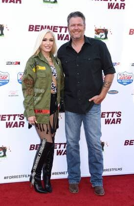 Gwen Stefani and Blake Shelton arriving at the premiere of Bennett s War in Los Angeles, California - Aug 13, 2019 - Los Angeles Premiere of Bennett s War, Burbank California United States Warner Bros. Studios  Copyright: xJanetxGoughx GwenStefaniandBlakeShelton_JLG_01
