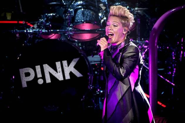 August 18, 2019, Toronto, Ontario, Canada: Alecia Beth Moore, known professionally as Pink (stylized as P!nk) performed a sold out show in Toronto. Toronto Canada - ZUMAs197 20190818_zaa_s197_355 Copyright: xAngelxMarchinix
